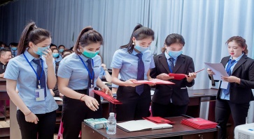 7x24小时在线